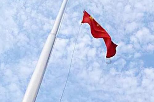 春运首日北京西站人头攒动