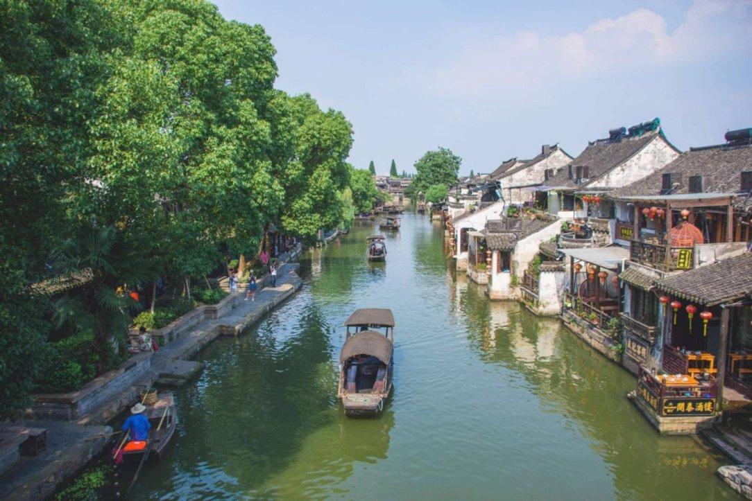 跳跃的木偶