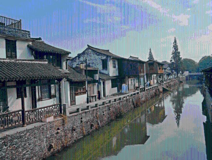【交通违法曝光台】闯红灯 闯的是生命线