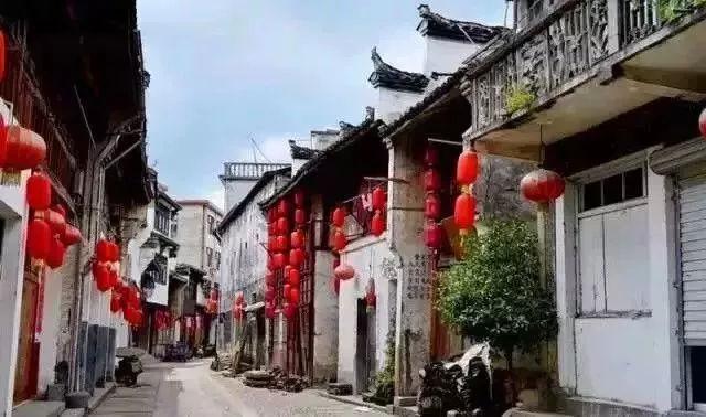 艾玛的时尚装