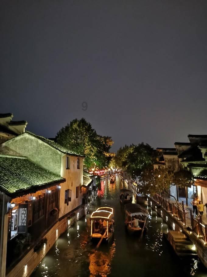 奥沙利文女友批评卡特：“卡特无法与奥沙利文争吵胜出。”