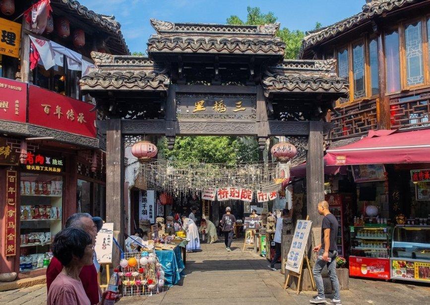 高中读重点高中普通班还是普通高中重点班? - 专业问答解答平台